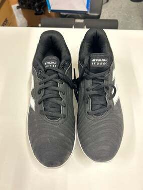 New Balance FuelCell Fuse v4 Women's Metal Fastpitch Softball Cleats Black SMFUS